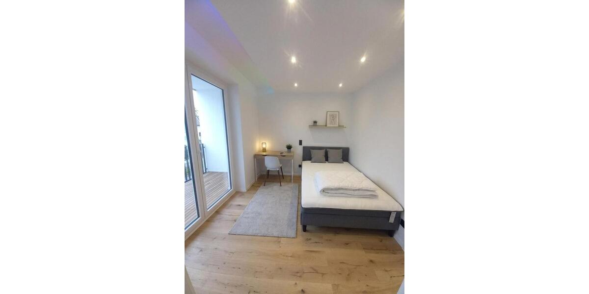 Etagenwohnung München Sendling-Westpark - 5 Zimmer, 13 m&sup2;, 715&euro; | Angebot:26641674