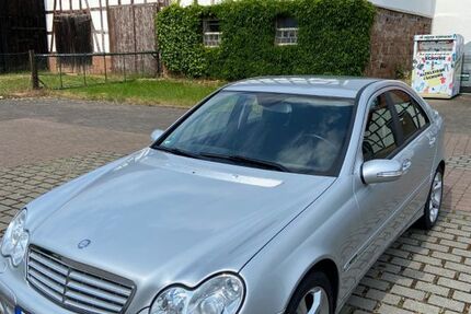 Mercedes-Benz C 180 247.000 km 2.250 &euro; Münchhausen 35118