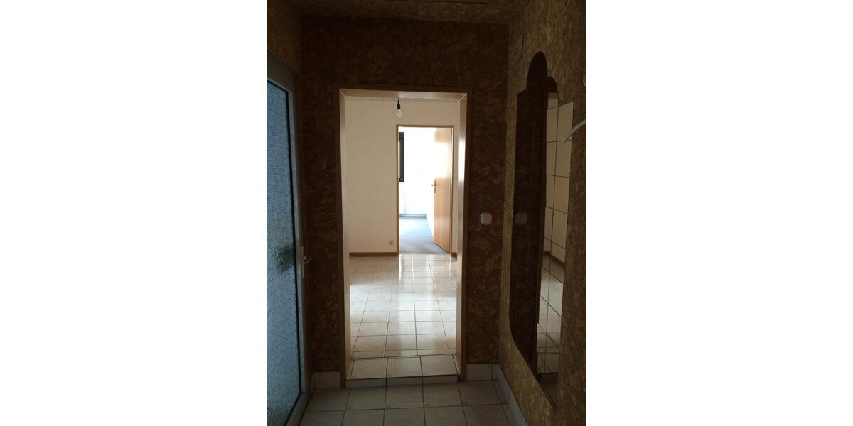 Dachgeschoßwohnung Wiesbaden Klarenthal - 4 Zimmer, 85 m&sup2;, 259.000&euro; | Angebot:27189326