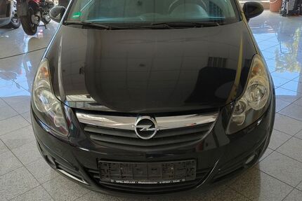 Opel Corsa 146.500 km 4.900 &euro; Baden Baden 76532