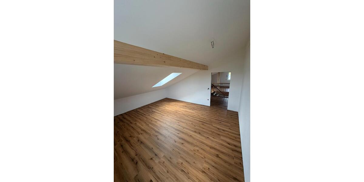 Doppelhaushälfte Thaining - 6 Zimmer, 183 m&sup2;, 2.100&euro; | Angebot:26579615