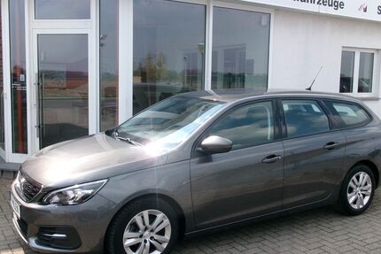 Peugeot 308 52.817 km 12.290 &euro; Heinsberg 52525