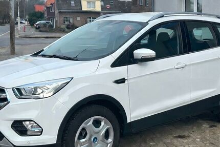 Ford Kuga 21.500 km 14.990 &euro; Rastede 26180