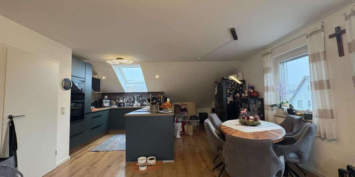 Etagenwohnung Ergolding - 4 Zimmer, 98 m&sup2;, 549.000&euro; | Angebot:24425041