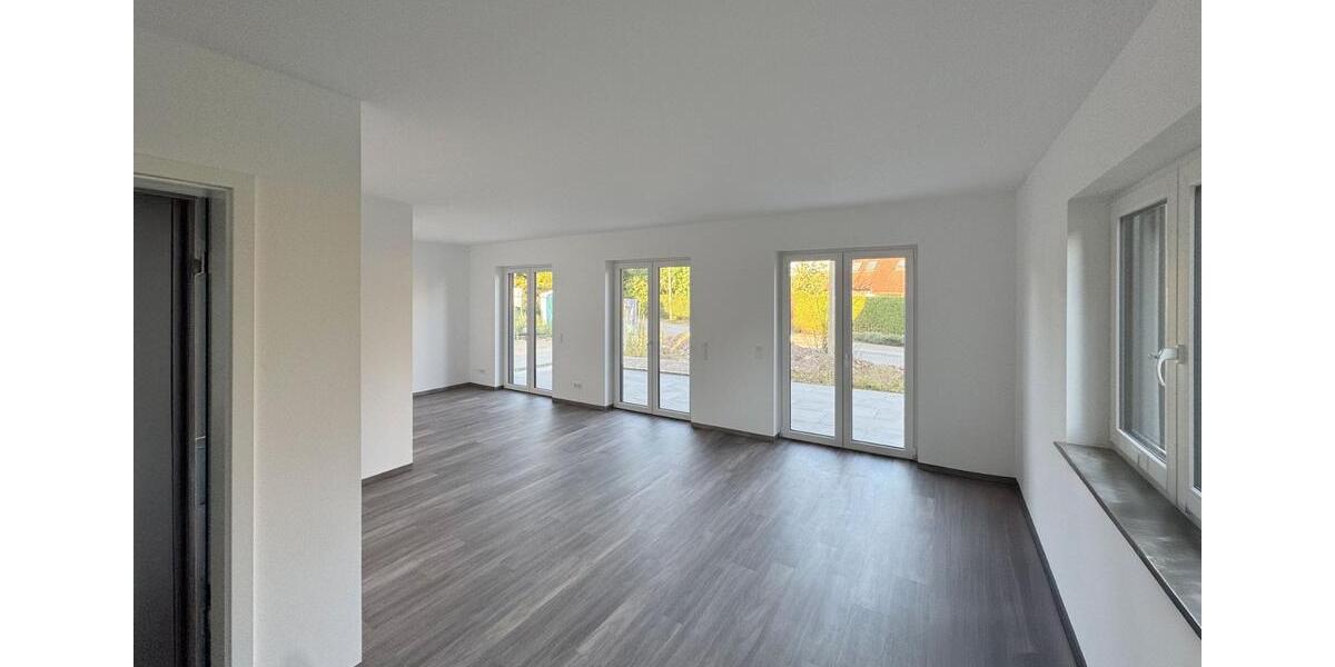 Doppelhaushälfte Klipphausen - 4 Zimmer, 148 m&sup2;, 2.150&euro; | Angebot:26495419