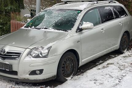 Toyota Avensis 213.000 km 1.800 &euro; Klein-Winternheim 55270