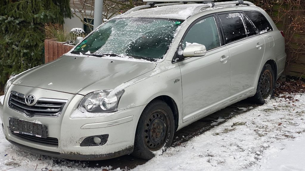 Toyota Avensis 213.000 km 1.800 &euro; Klein-Winternheim 55270