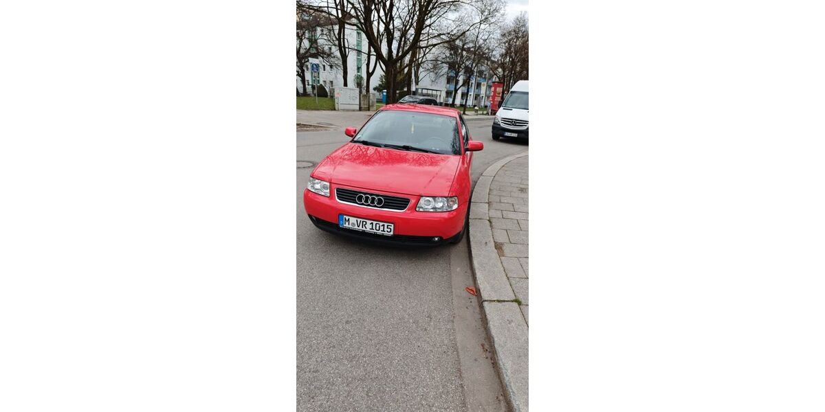 Audi A3 247.000 km 2.400 &euro; München 81475