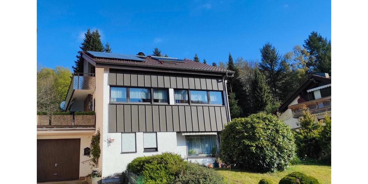 Einfamilienhaus Bad Wildbad - 8 Zimmer, 153 m&sup2;, 398.000&euro; | Angebot:26283390