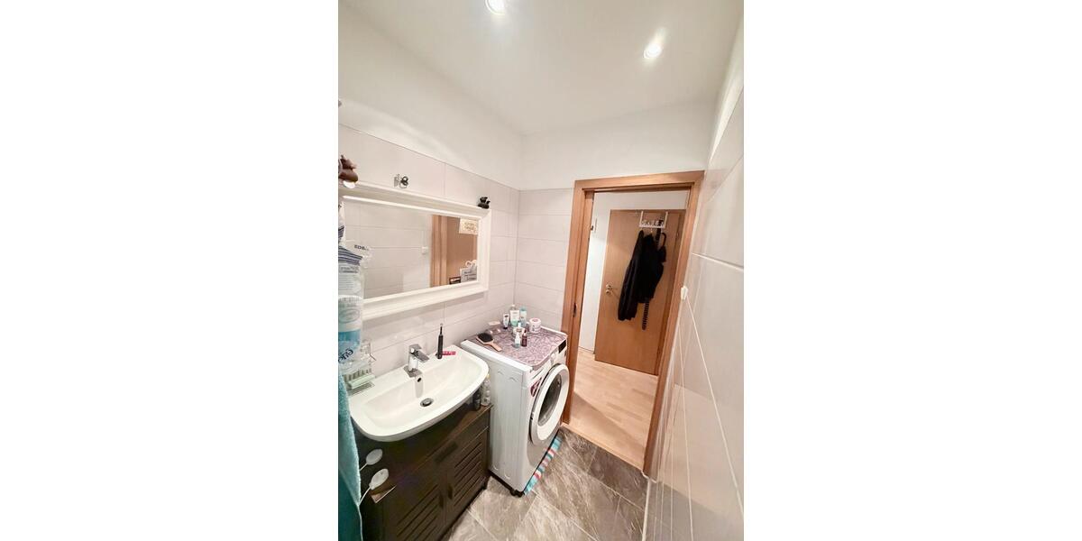 Erdgeschoßwohnung Rostock Hansaviertel - 3 Zimmer, 67 m&sup2;, 1.000&euro; | Angebot:25483764