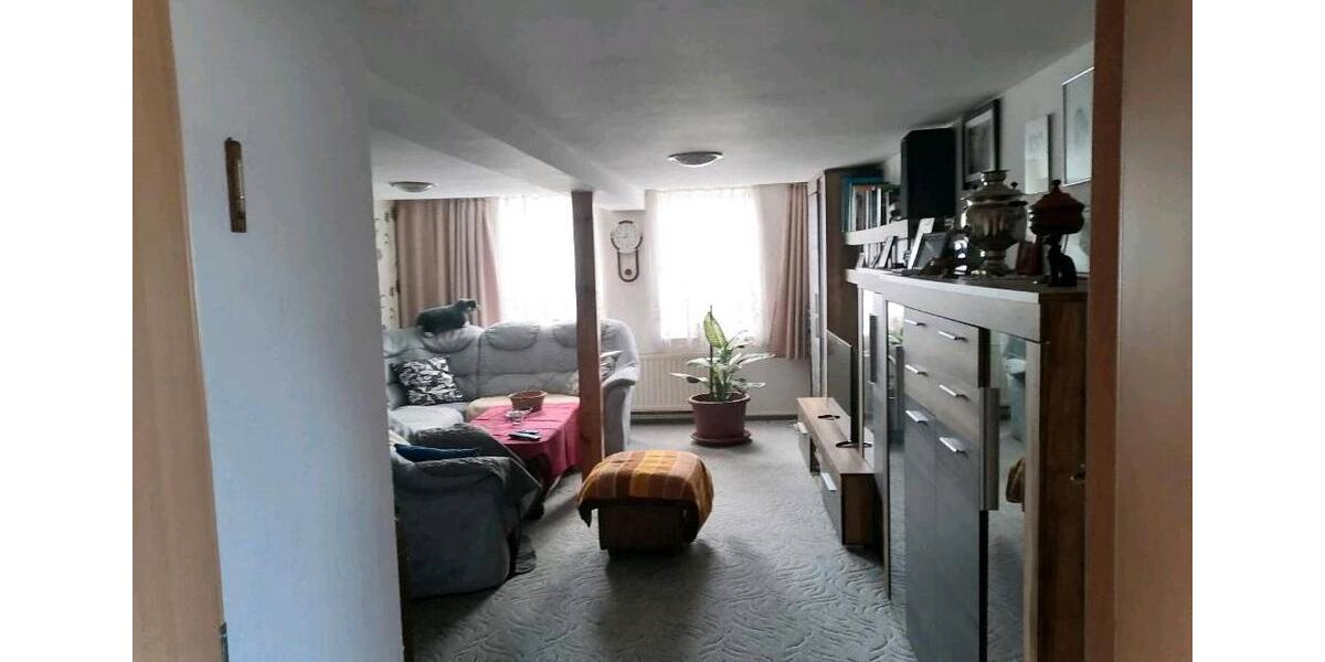 Mehrfamilienhaus, Wohnhaus Dargun - 8 Zimmer, 240 m&sup2;, 185.000&euro; | Angebot:26051246