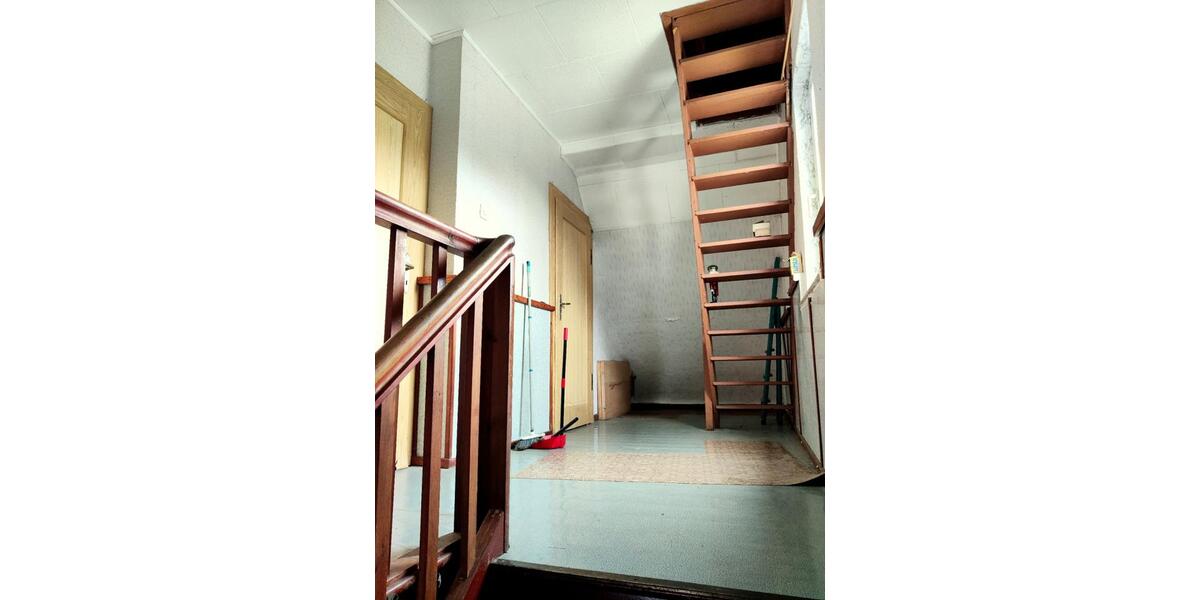 Einfamilienhaus Saalfeld (Saale) - 5 Zimmer, 90 m&sup2;, 59.500&euro; | Angebot:24830600