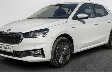 Skoda Fabia 23.350 km 19.990 &euro; Schenefeld 22869