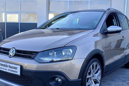 VW Polo 82.600 km 9.990 &euro; Kastl 84556
