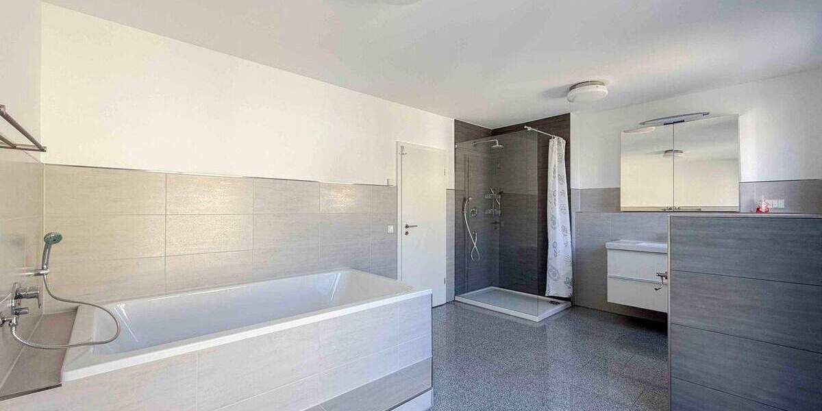 Doppelhaushälfte Köln Wahnheide - 4 Zimmer, 145 m&sup2;, 689.000&euro; | Angebot:25387484