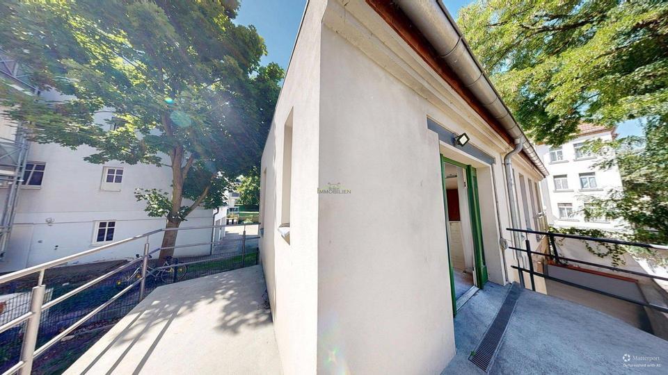 Lauschiges Hinterhaus für die kleine Familie - Erstbezug nach ModernisierungRenovierung zimmer