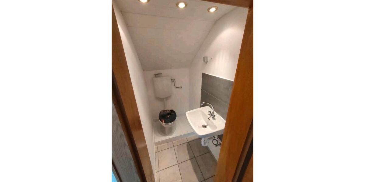 Einfamilienhaus Roigheim - 7 Zimmer, 205 m&sup2;, 359.000&euro; | Angebot:26247886
