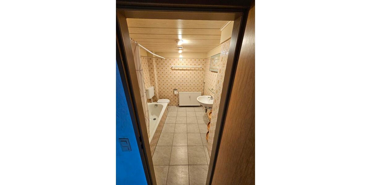 Dachgeschoßwohnung Bad Camberg - 2 Zimmer, 45 m&sup2;, 550&euro; | Angebot:25168352