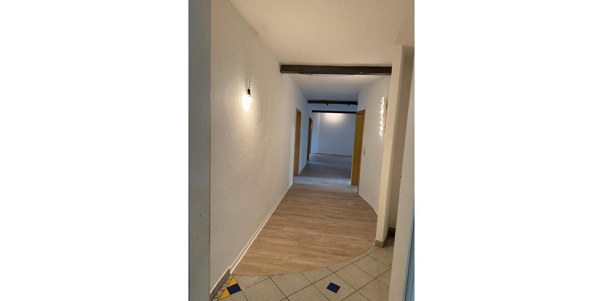 Gewerbeobjekt Hildesheim Oststadt/Stadtfeld - 5 Zimmer, 192 m&sup2;, 790&euro; | Angebot:26086047