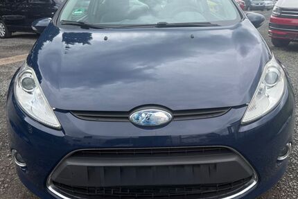 Ford Fiesta 129.000 km 1.990 &euro; Nauheim 64569