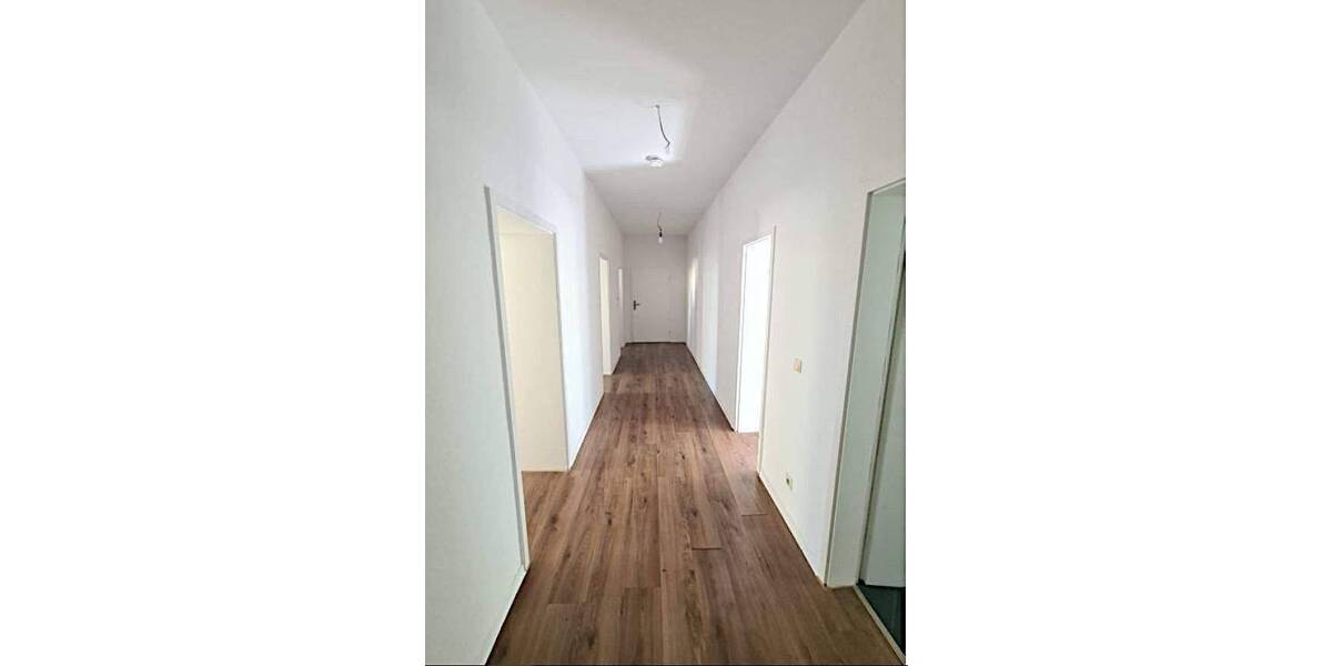Etagenwohnung Chemnitz Sonnenberg - 5 Zimmer, 134 m&sup2;, 820&euro; | Angebot:26796626
