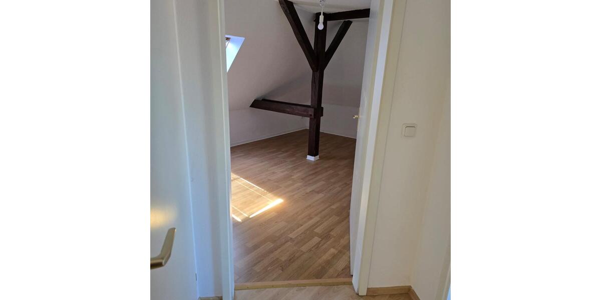 Dachgeschoßwohnung Bergen auf Rügen - 2 Zimmer, 64 m&sup2;, 450&euro; | Angebot:26382485