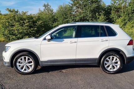VW Tiguan 25.300 km 22.500 &euro; Königswinter 53639