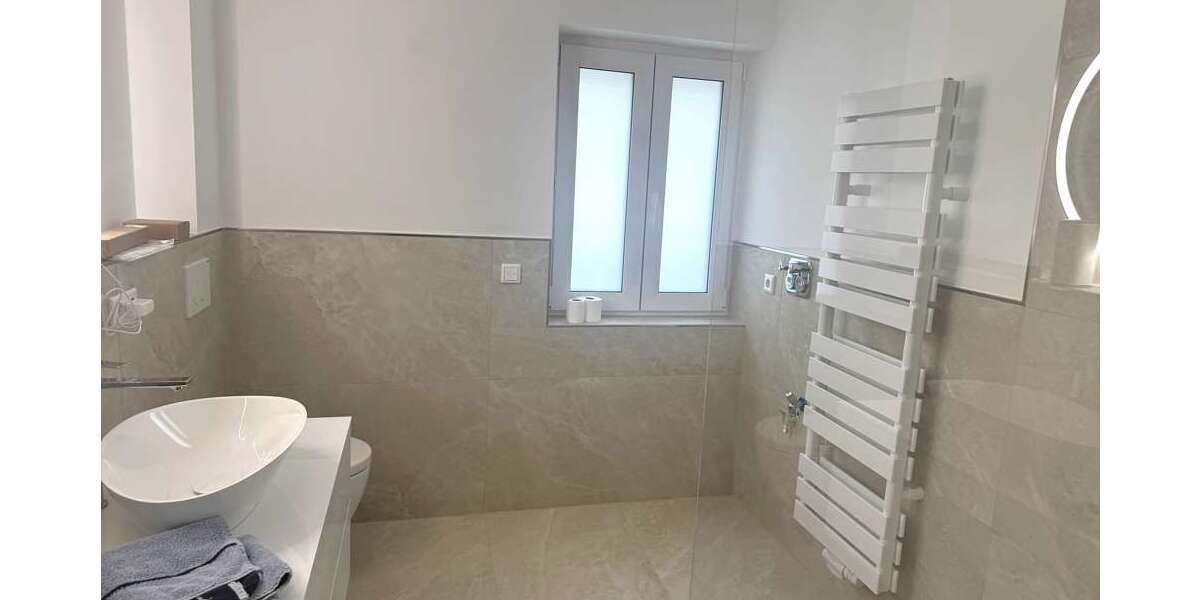 Etagenwohnung Krefeld / Uerdingen Uerdingen - 2 Zimmer, 72 m&sup2;, 249.900&euro; | Angebot:26736562