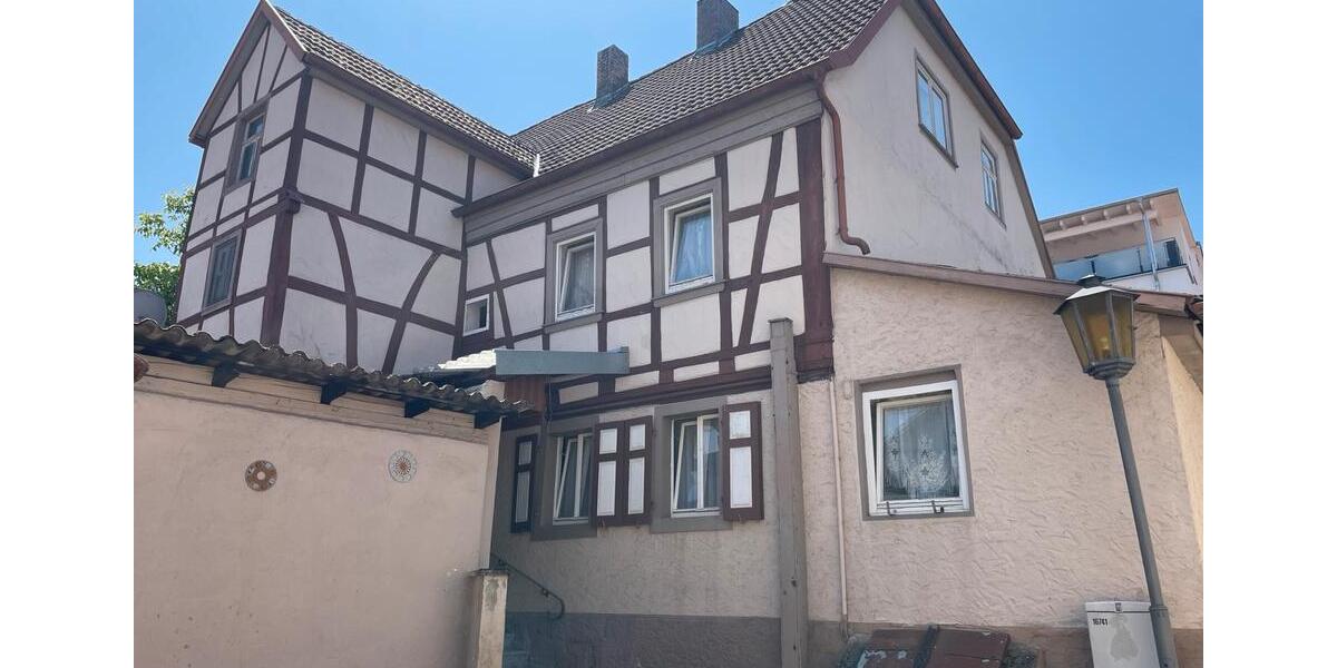 Mehrfamilienhaus, Wohnhaus Maßbach - 11 Zimmer, 266 m&sup2;, 49.000&euro; | Angebot:26728200
