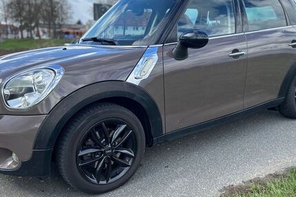 Mini Countryman D (Cooper) 262.000 km 4.699 &euro; Rossdorf 64380