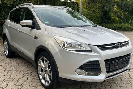 Ford Kuga 139.000 km 7.099 &euro; Peine 31226