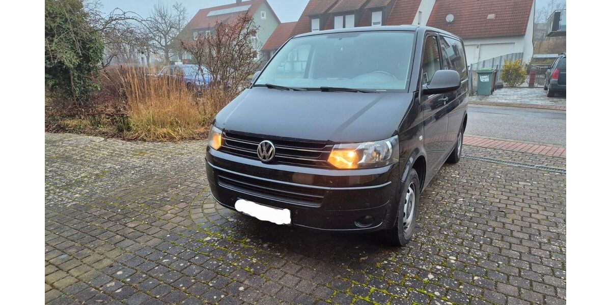 VW T5 Multivan 269.200 km 15.999 &euro; Colmberg 91598