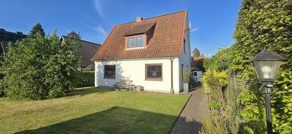 Haus zum Kaufen in Ammersbek 429.000 € 87 m²