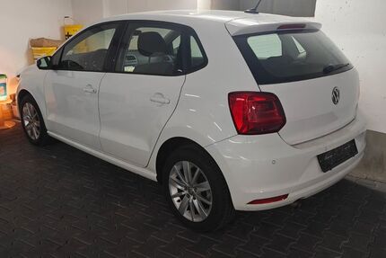 VW Polo 127.500 km 10.300 &euro; Feldkirchen 85622