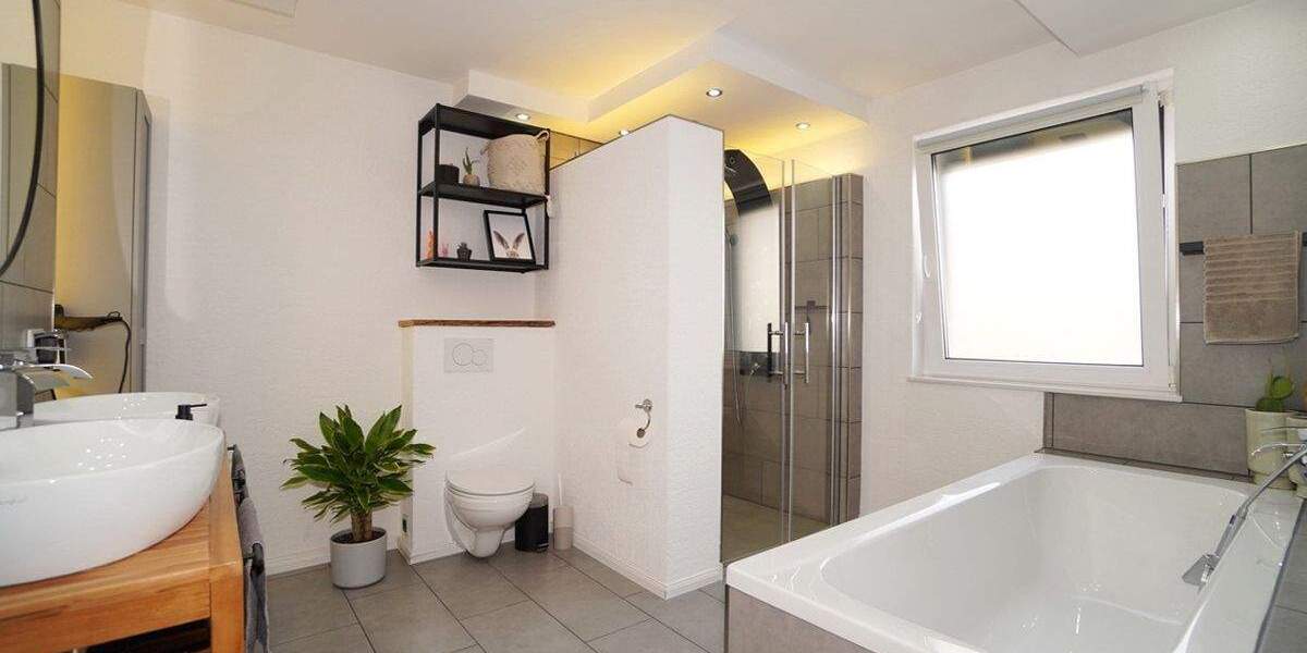 Doppelhaushälfte Bielefeld / Quelle Quelle - 5 Zimmer, 203 m&sup2;, 599.000&euro; | Angebot:25899520