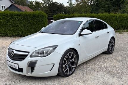 Opel Insignia 185.000 km 11.790 € Erbach 89155
