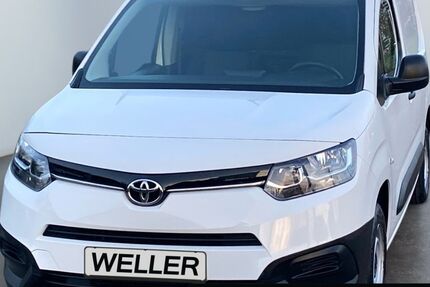 Toyota Proace City 56.855 km 12.490 &euro; Leipzig 04178