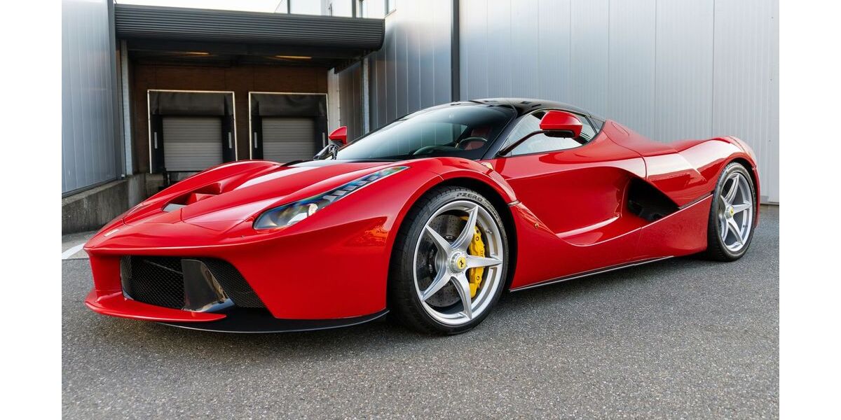Ferrari La 13.750 km 4.199.950 &euro; Woerden 