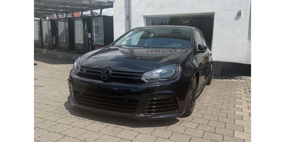 VW Golf 123.320 km 24.490 &euro; Empfingen 72186