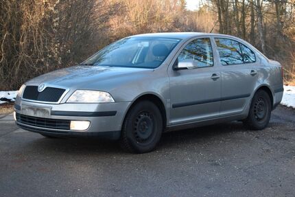 Skoda Octavia 227.900 km 1.900 &euro; Tacherting 83342