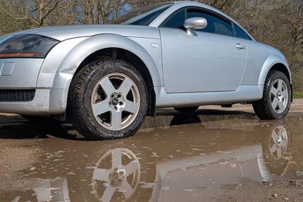 Audi TT 169.000 km 7.500 &euro; Hamburg 22307