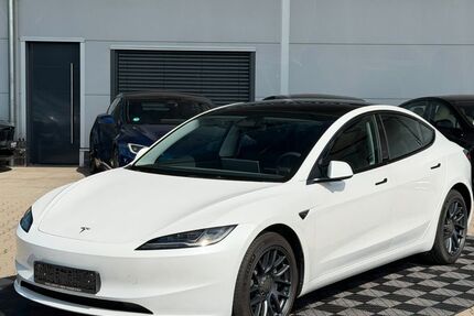 Tesla Model 3 26.999 km 45.950 &euro; Emsbüren 48488
