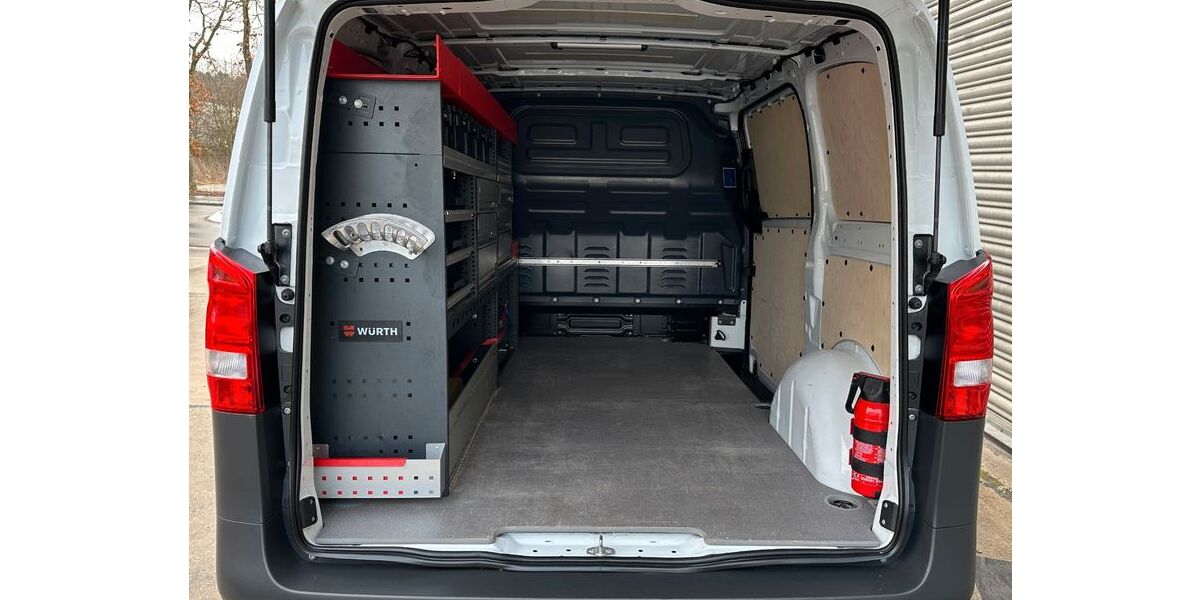 Mercedes-Benz Vito 32.216 km 26.990 &euro; Sindelfingen 71065