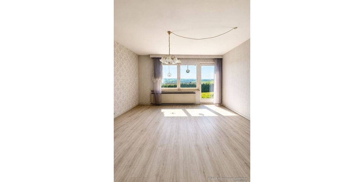 Einfamilienhaus Fulda / Aschenberg Aschenberg - 8 Zimmer, 217 m&sup2;, 249.000&euro; | Angebot:26869294