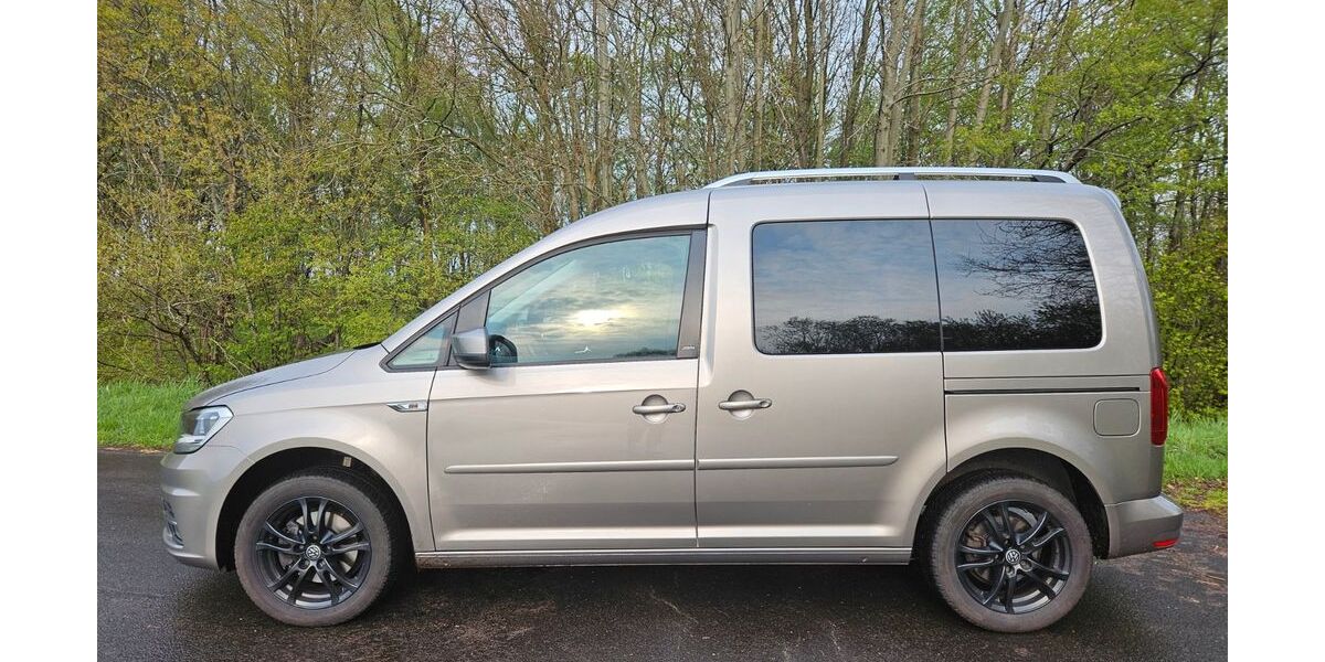 VW Caddy 144.500 km 16.350 &euro; Dersum 26906