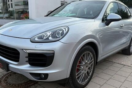 Porsche Cayenne 171.000 km 25.800 € Roth 91154