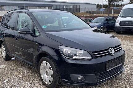 VW Touran 381.000 km 3.590 &euro; Schwenningen 78056