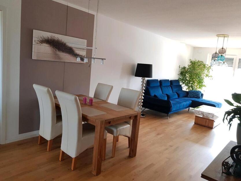 Neuwertige 3-Zimmer-Wohnung