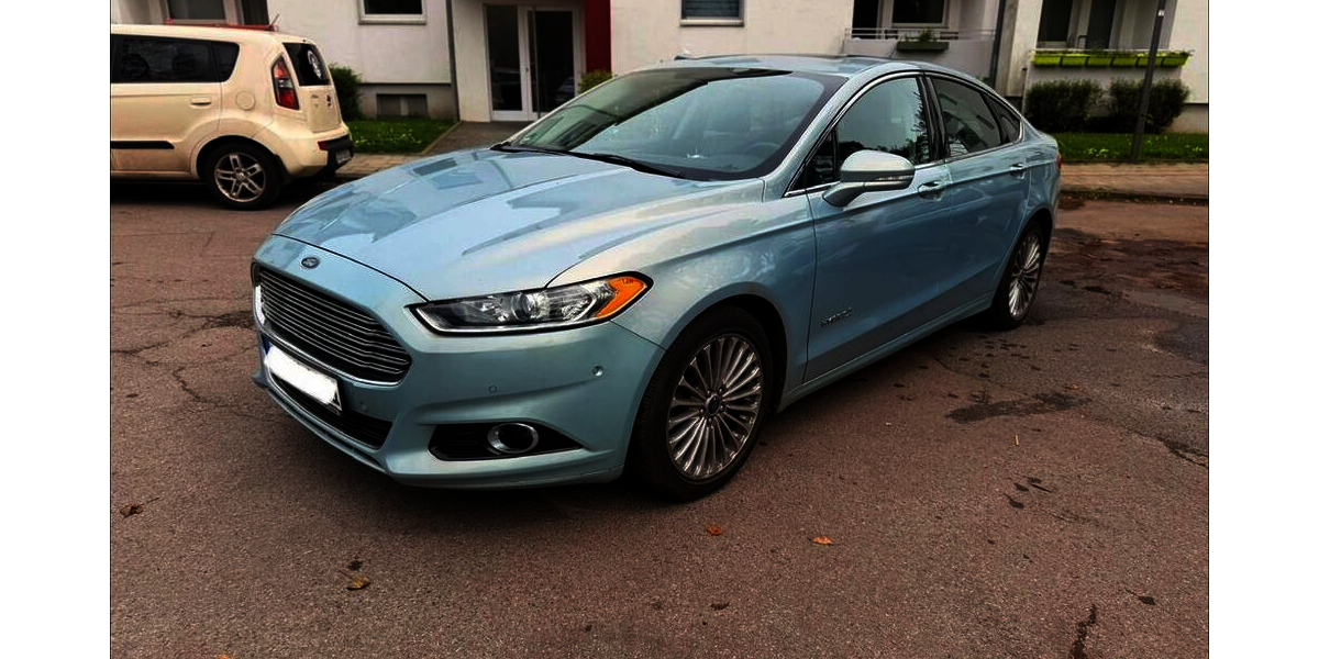 Ford Fusion 113.000 km 9.999 &euro; Aachen 52070