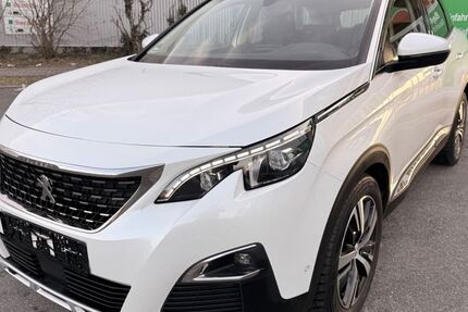 Peugeot 3008 166.000 km 11.990 &euro; Fürth 90763